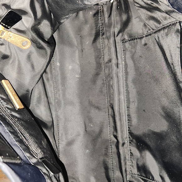 Tory Burch Black Nylon and Patent Leather Tote Shoulder Bag - Picture 10 of 10